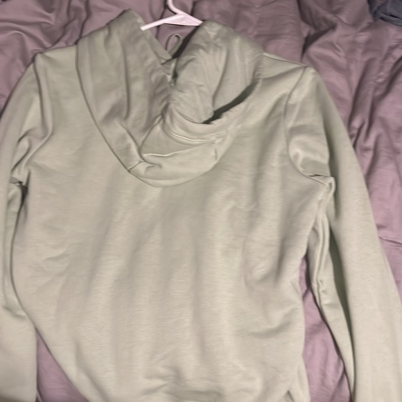 green nike hoodie BRAND NEW - Picture 4 of 4